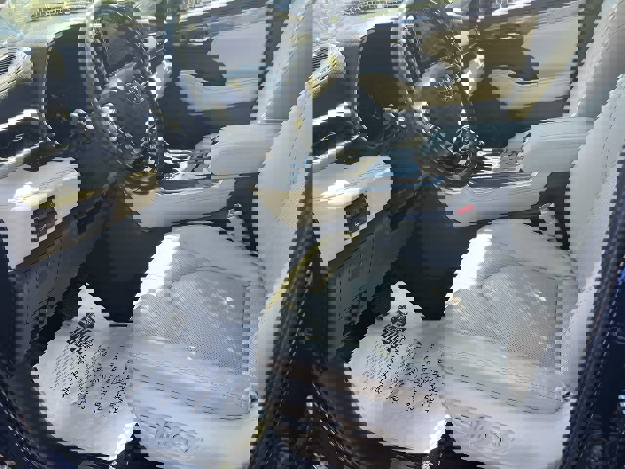 Used 2023 Toyota Highlander Limited image 16