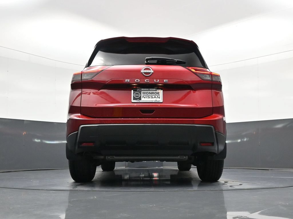 Used 2026 Nissan Rogue S FWD image 24