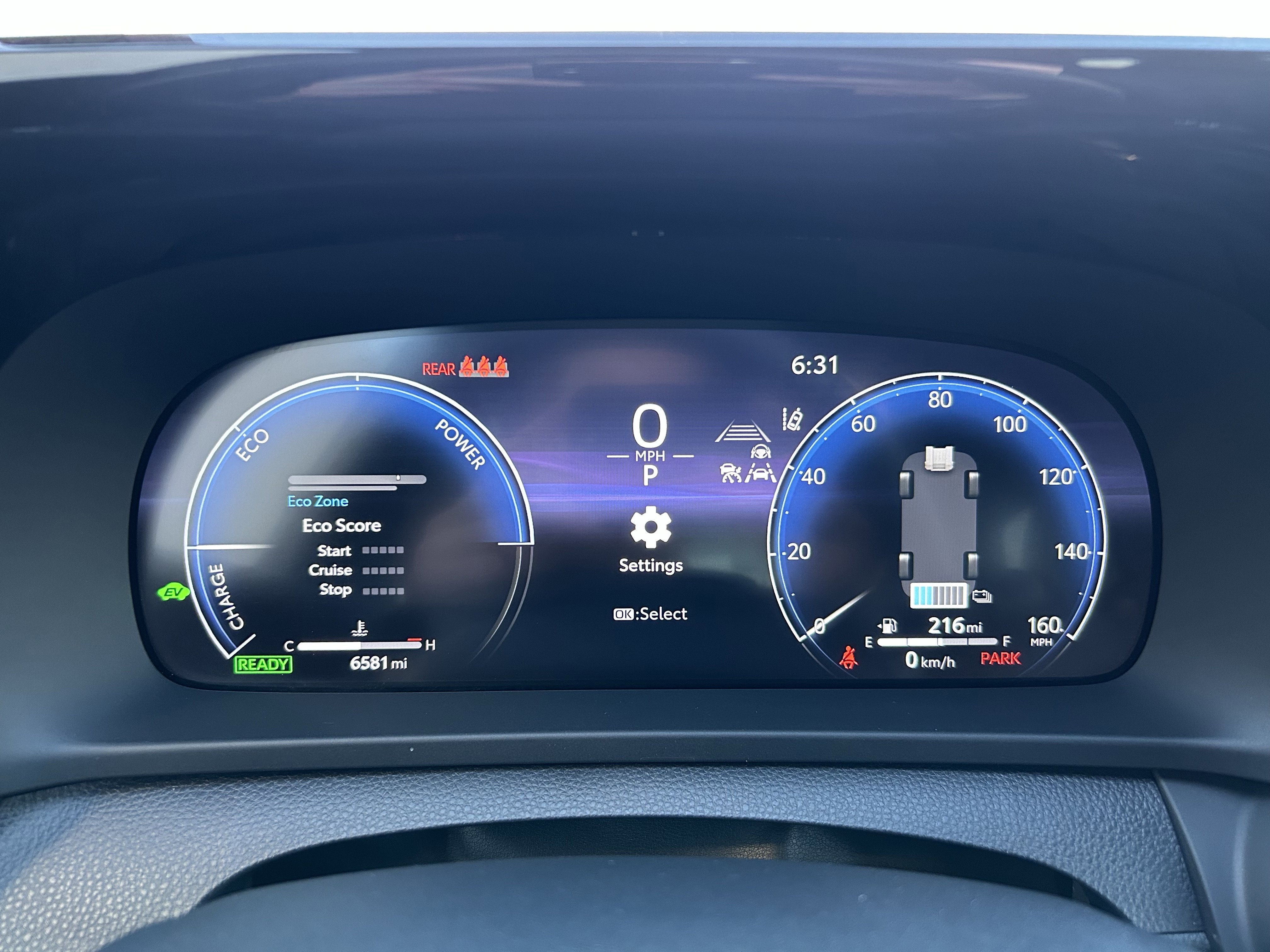 Certified 2025 Toyota Crown Signia AWD/4WD image 28