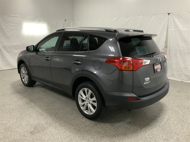 Used 2015 Toyota RAV4 Limited w/ Technology Package AWD/4WD image 7