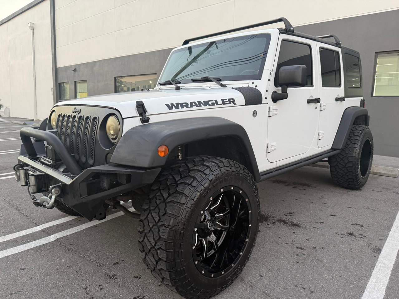 Used 2016 Jeep Wrangler Unlimited Sport AWD/4WD image 2