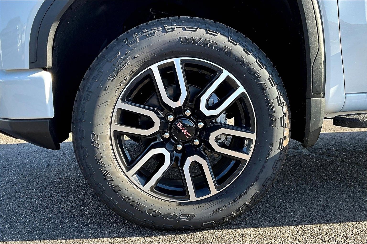 New 2026 GMC Sierra 1500 AT4 w/ AT4 Premium Package image 12