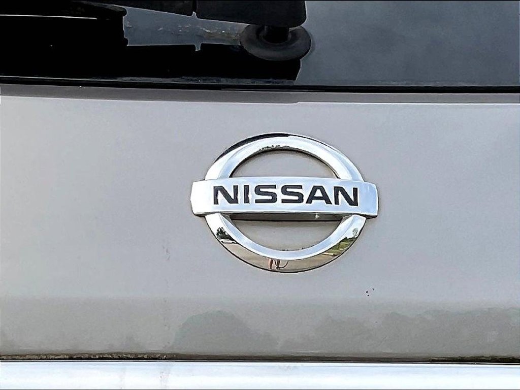 Used 2013 Nissan Rogue S w/ Special Edition Pkg FWD image 25