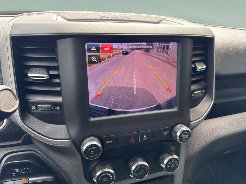 Used 2024 RAM 3500 Tradesman w/ Chrome Appearance Group image 13