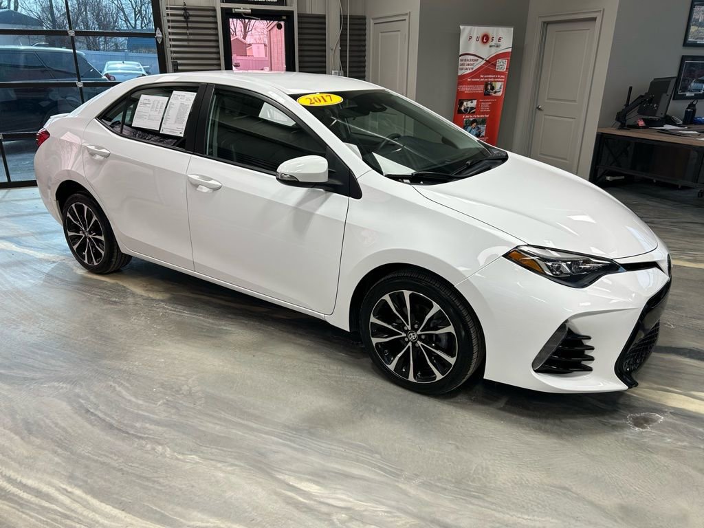 Used 2017 Toyota Corolla SE w/ Carpet Mat Package (TMS) image 27