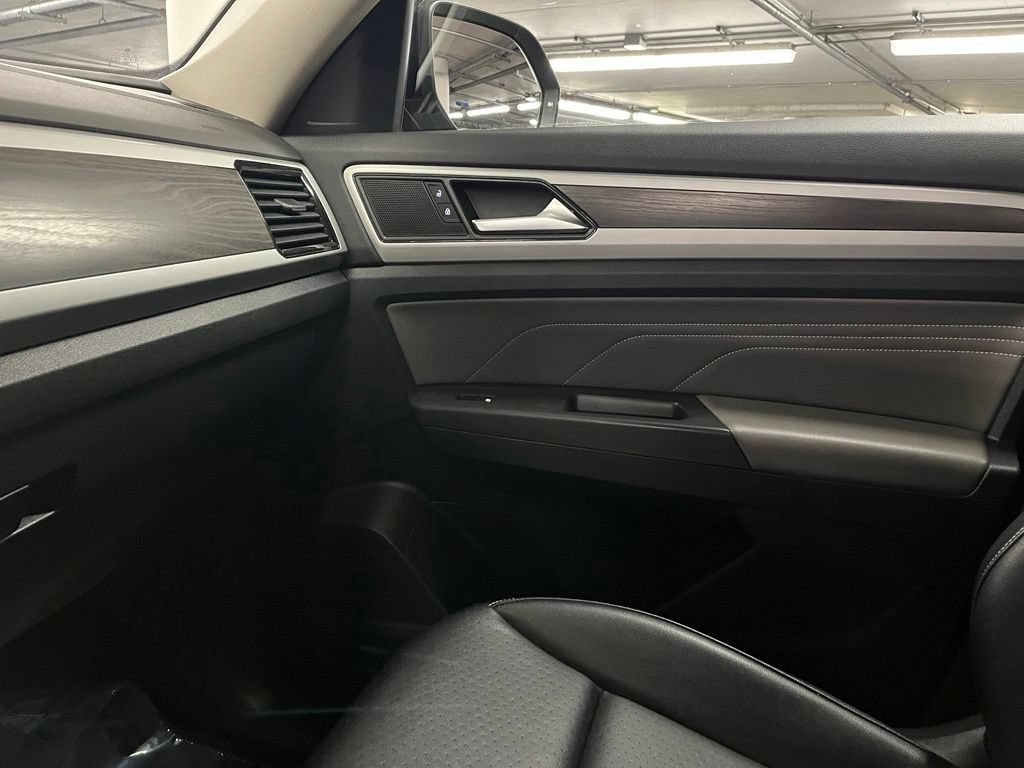 Used 2023 Volkswagen Atlas SE AWD/4WD image 31