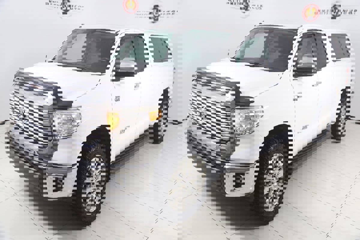 Used 2014 Toyota Tundra Limited w/ Limited Premium Package image 20