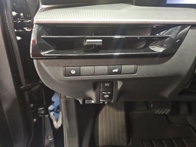New 2026 Nissan Murano SV AWD/4WD image 12