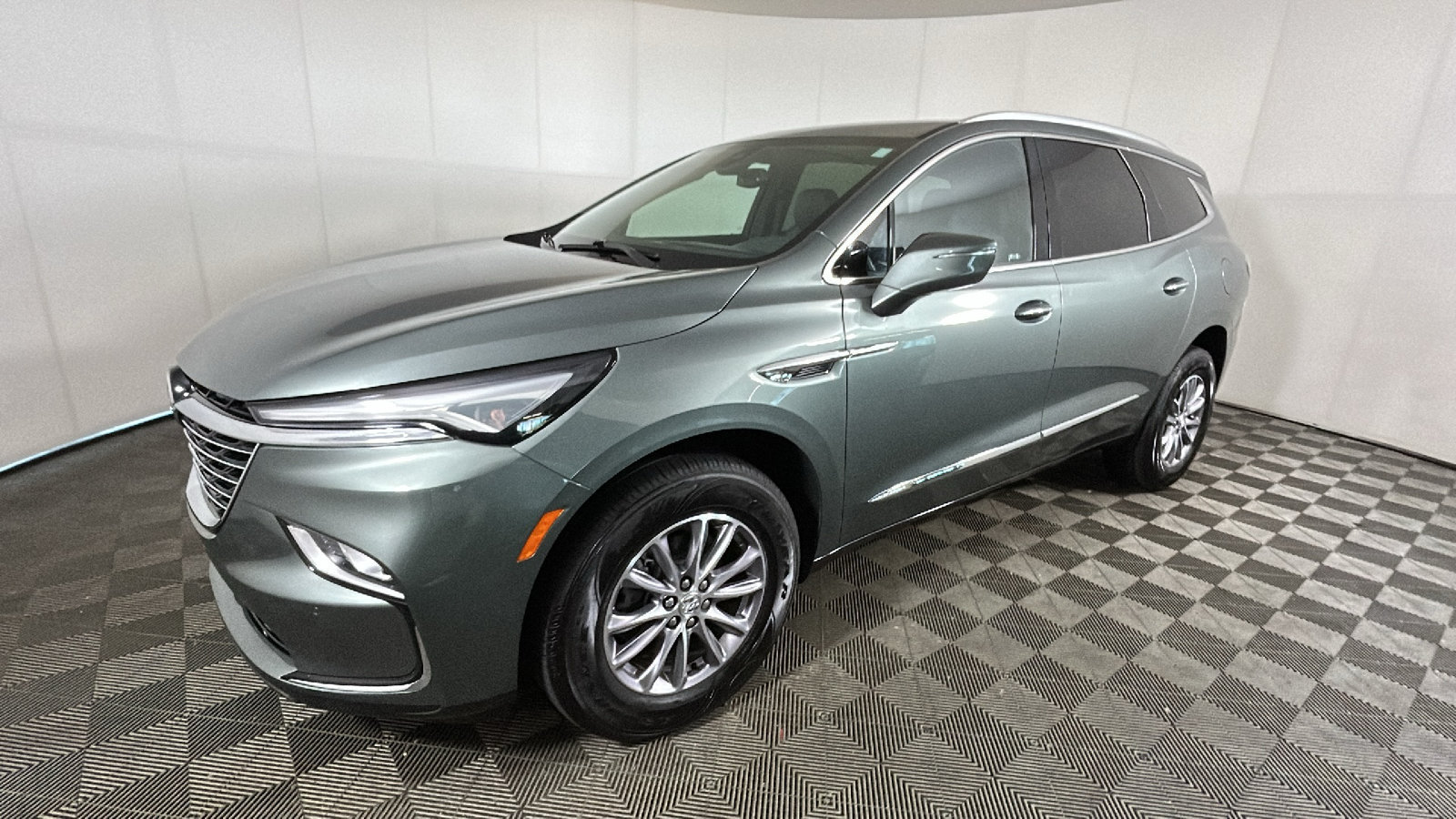 Used 2023 Buick Enclave Essence w/ LPO, Floor Liner Package FWD image 8