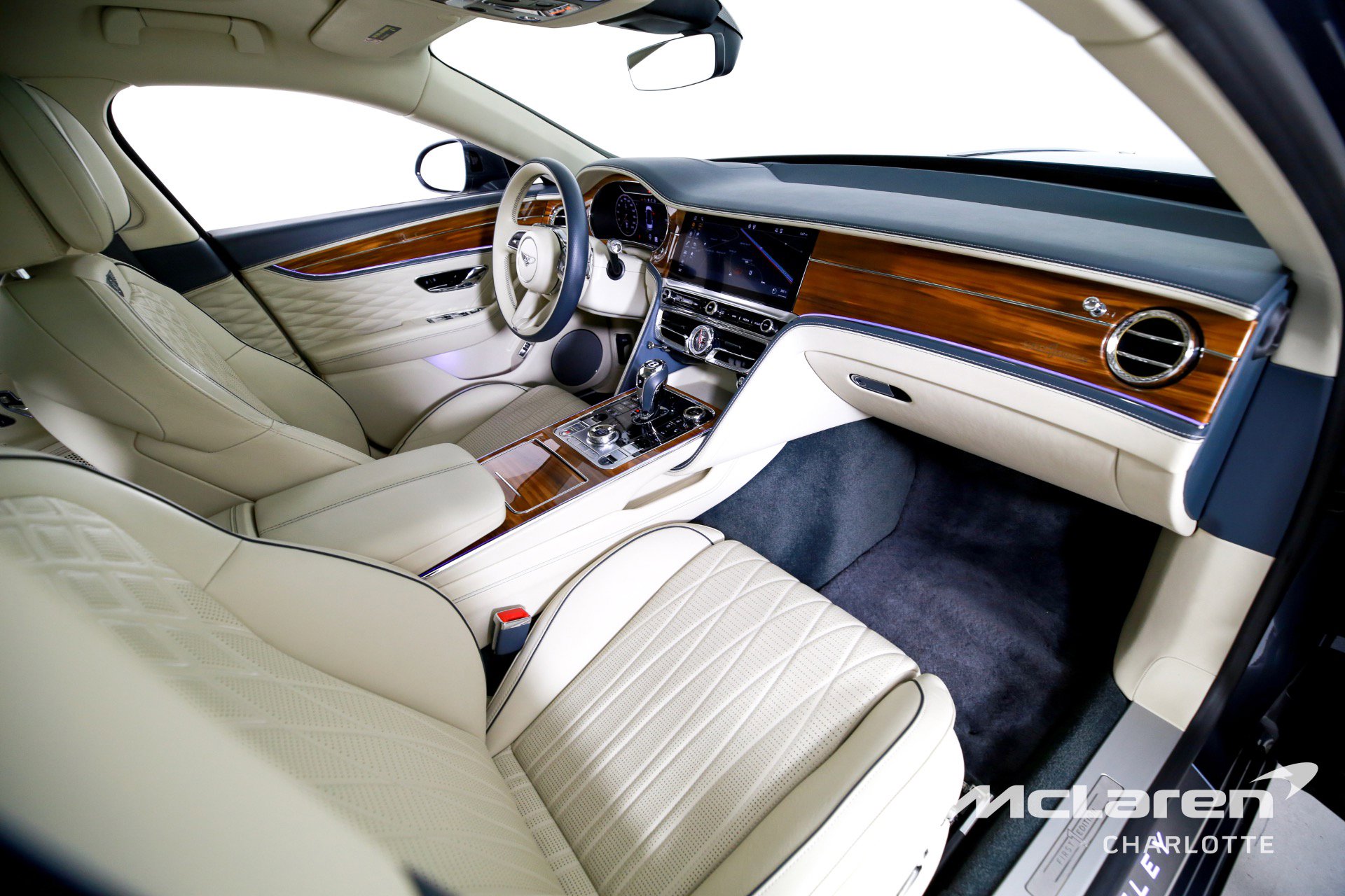 Used 2021 Bentley Flying Spur W12 w/ First Edition Specification image 28