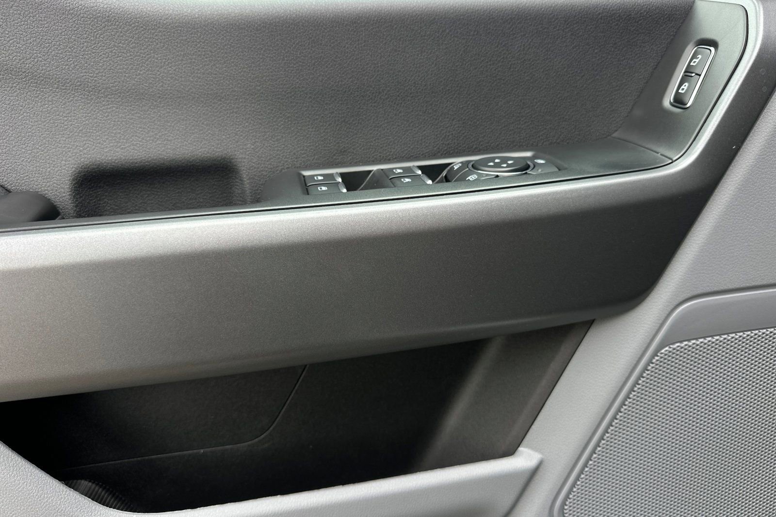 New 2026 Ford F250 XLT image 10