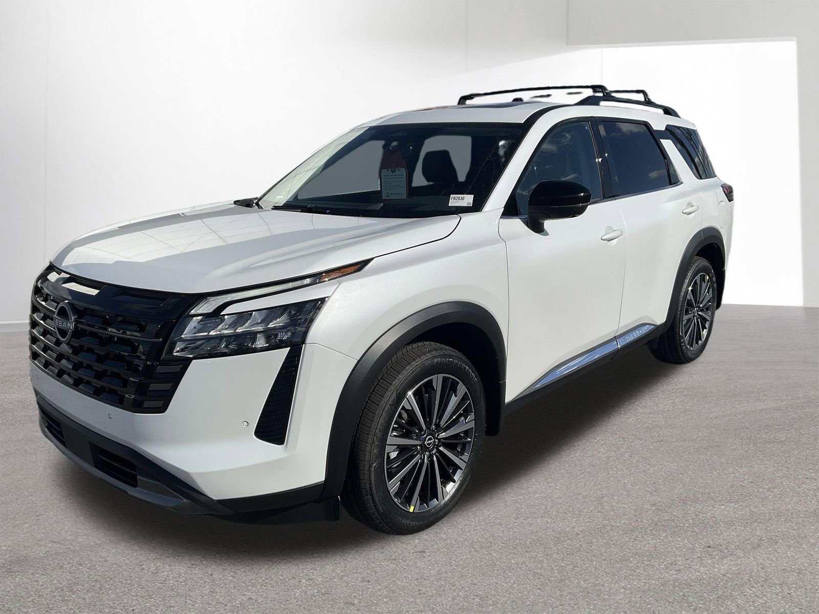 New 2026 Nissan Pathfinder Platinum w/ Cargo Package AWD/4WD image 2