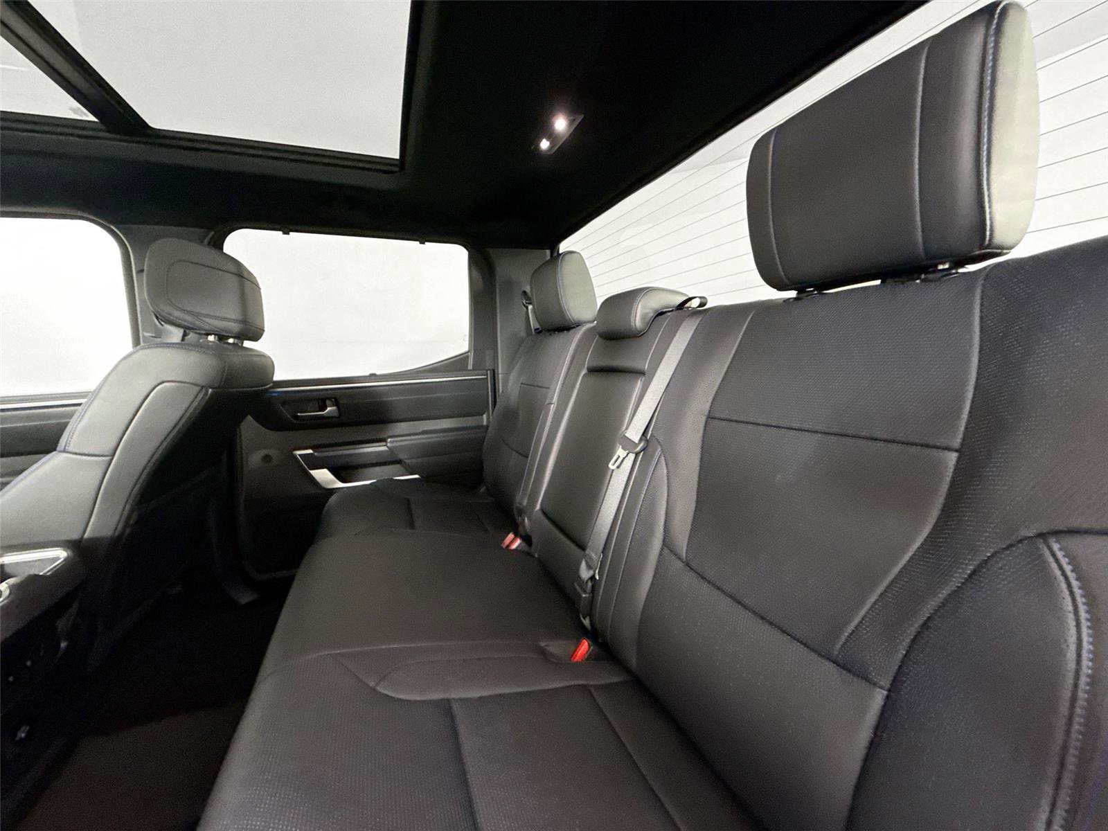 Used 2024 Toyota Tundra Platinum image 32