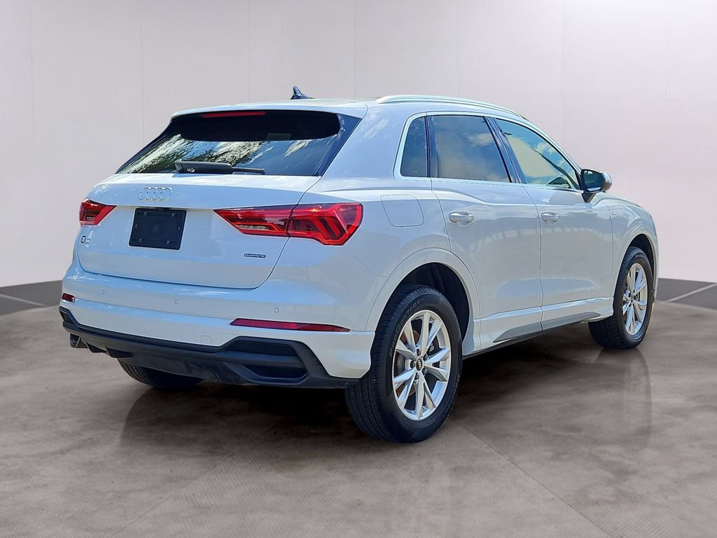 Certified 2025 Audi Q3 2.0T Premium Plus w/ Premium Plus Package AWD/4WD image 4