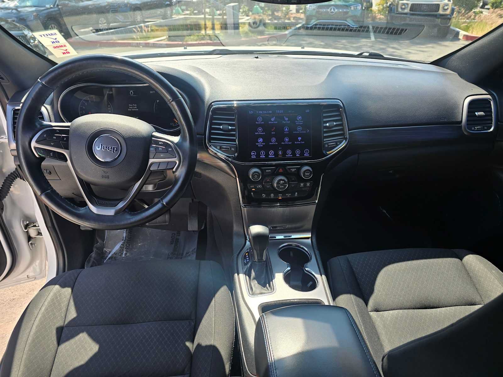 Used 2019 Jeep Grand Cherokee Laredo RWD image 20
