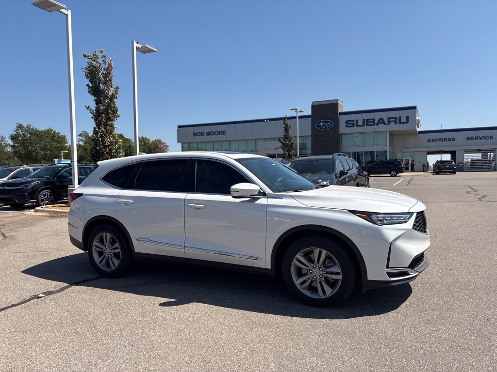 Used 2025 Acura MDX SH-AWD image 1