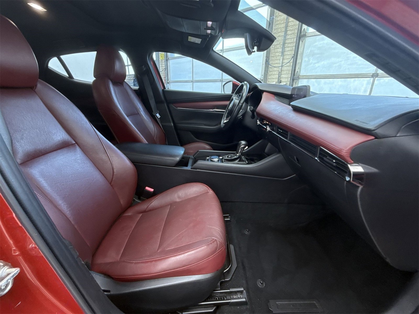 Used 2019 MAZDA MAZDA3 Hatchback w/ Premium Package image 15