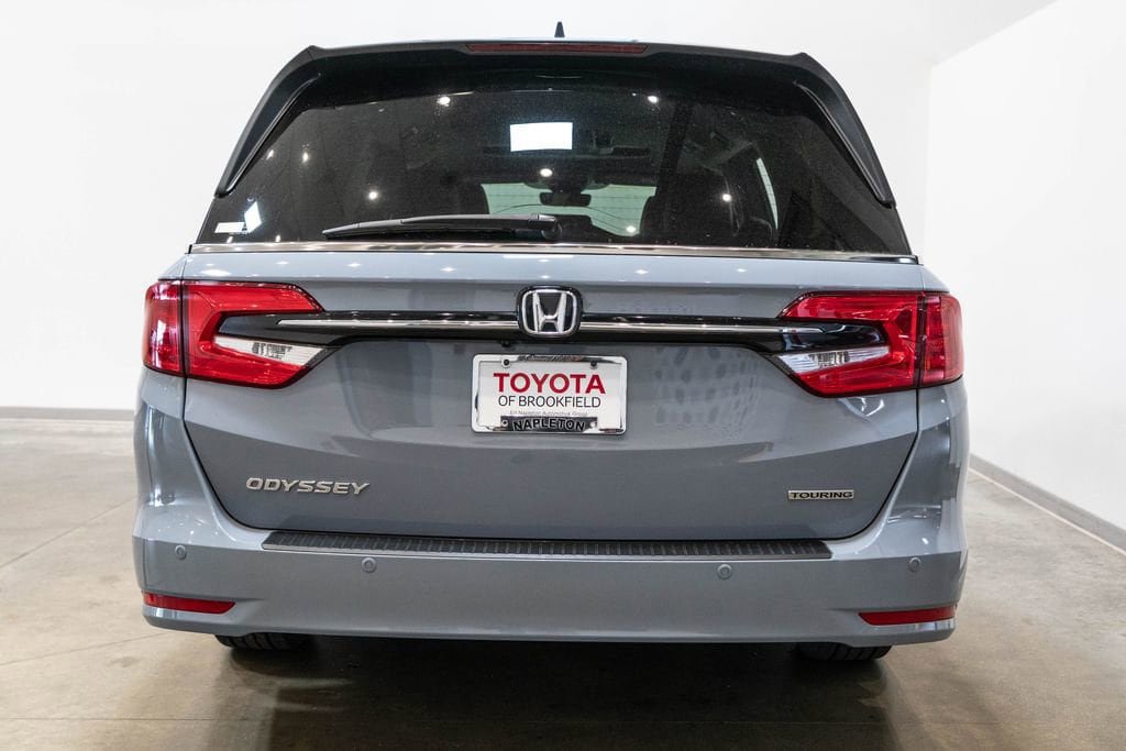 Used 2024 Honda Odyssey Touring image 8