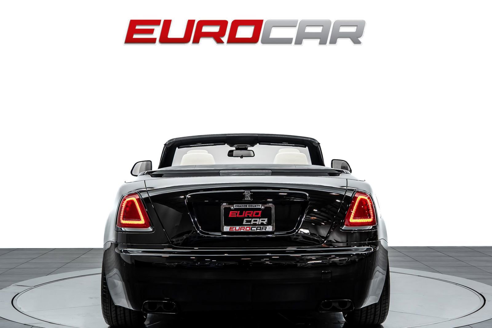 Used 2018 Rolls-Royce Dawn image 5