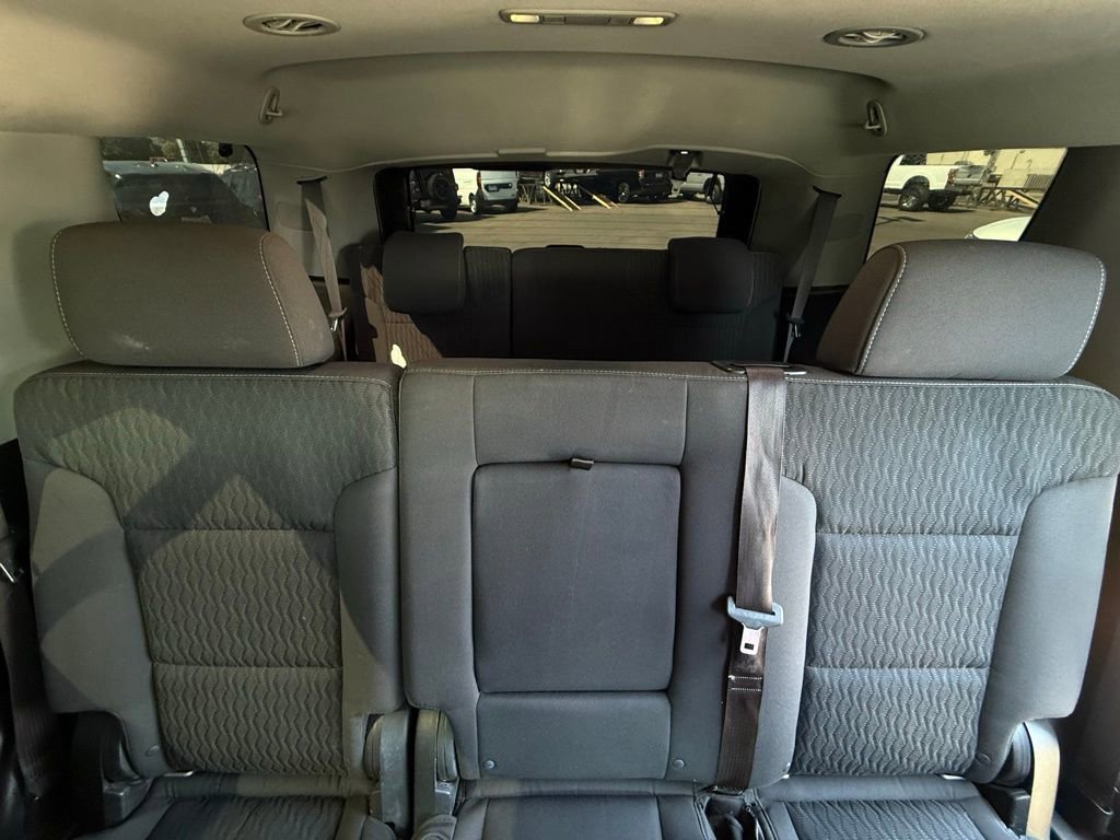 Used 2017 GMC Yukon SLE w/ SLE Value Package RWD image 10