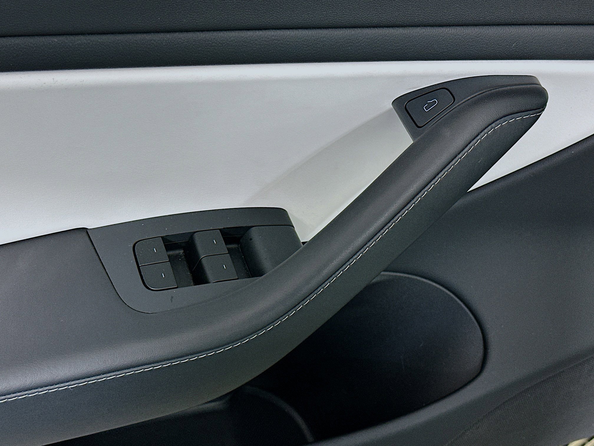 Used 2021 Tesla Model 3 Standard Range Plus RWD image 15