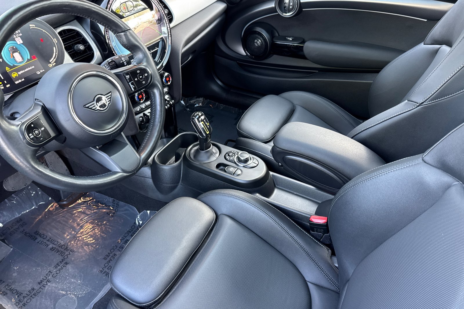 Used 2024 MINI Cooper SE FWD image 10