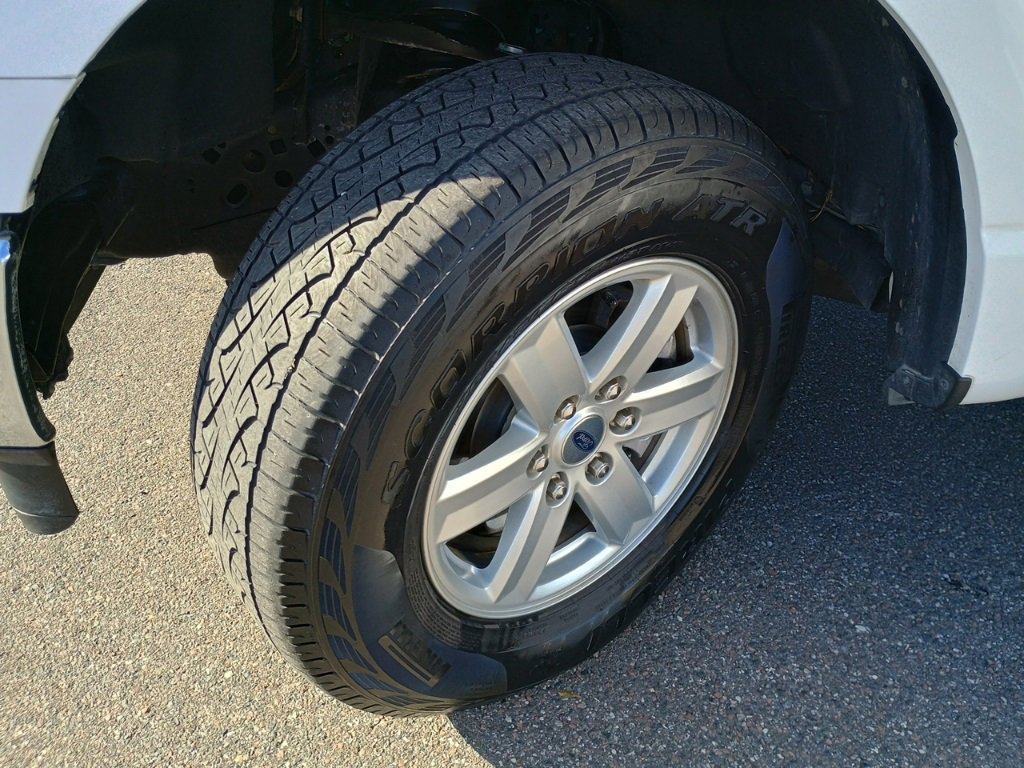 Used 2023 Ford F150 XL w/ Trailer Tow Package image 9