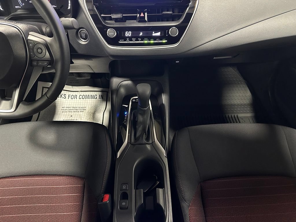 Used 2026 Toyota Corolla SE FWD image 37