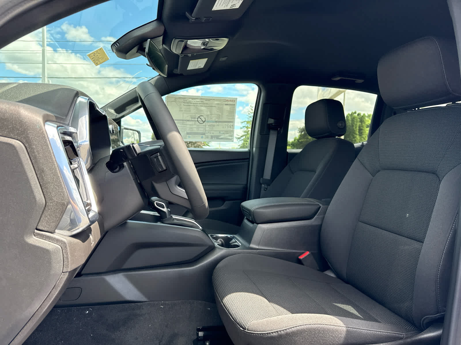 New 2026 GMC Canyon Elevation RWD image 11