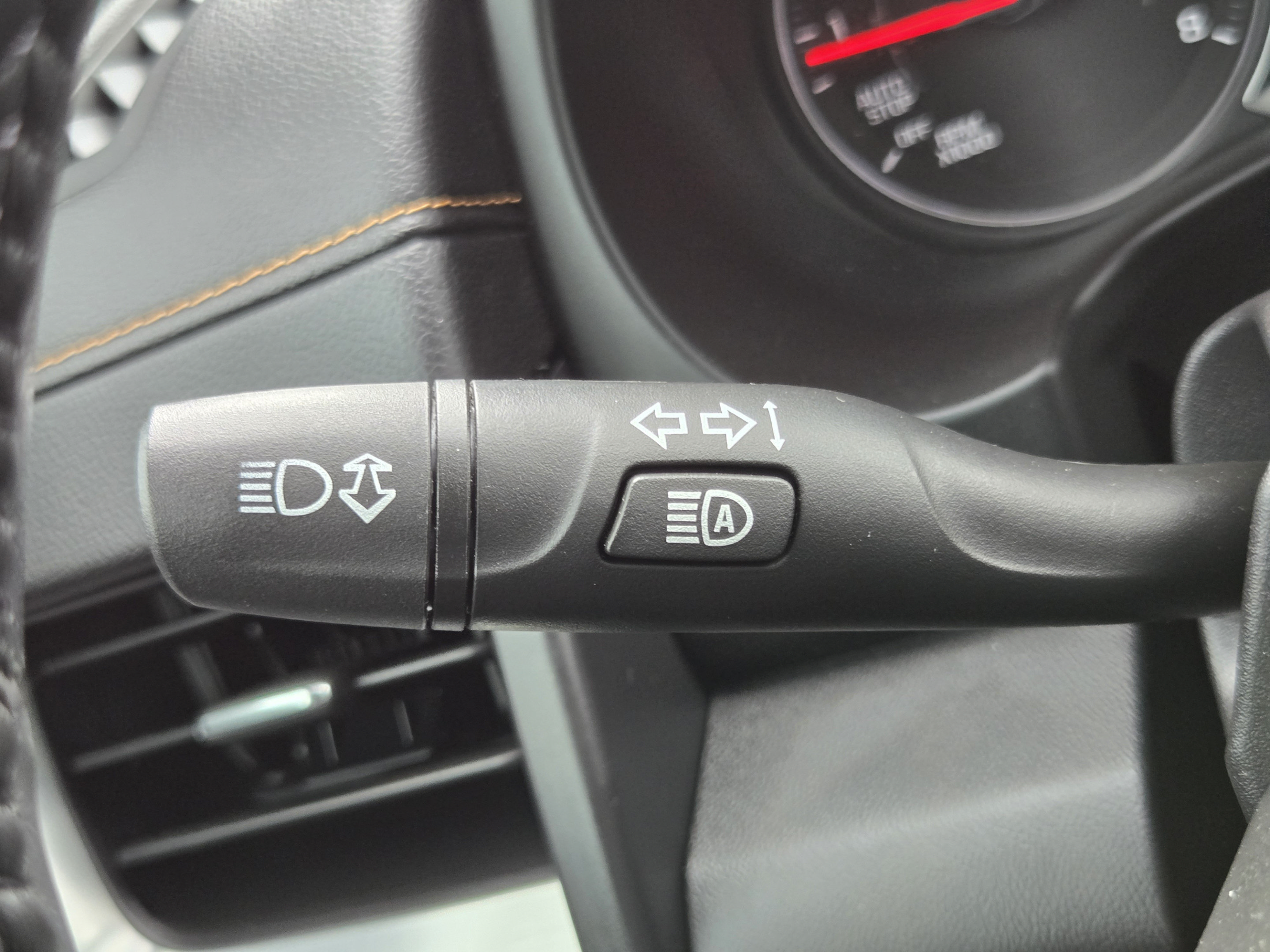 Used 2020 GMC Terrain SLT w/ Preferred Package FWD image 19