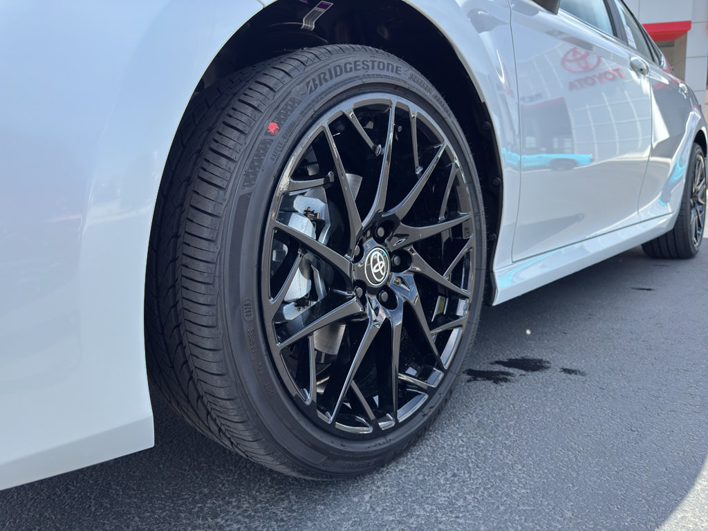 New 2026 Toyota Camry XLE AWD/4WD image 17