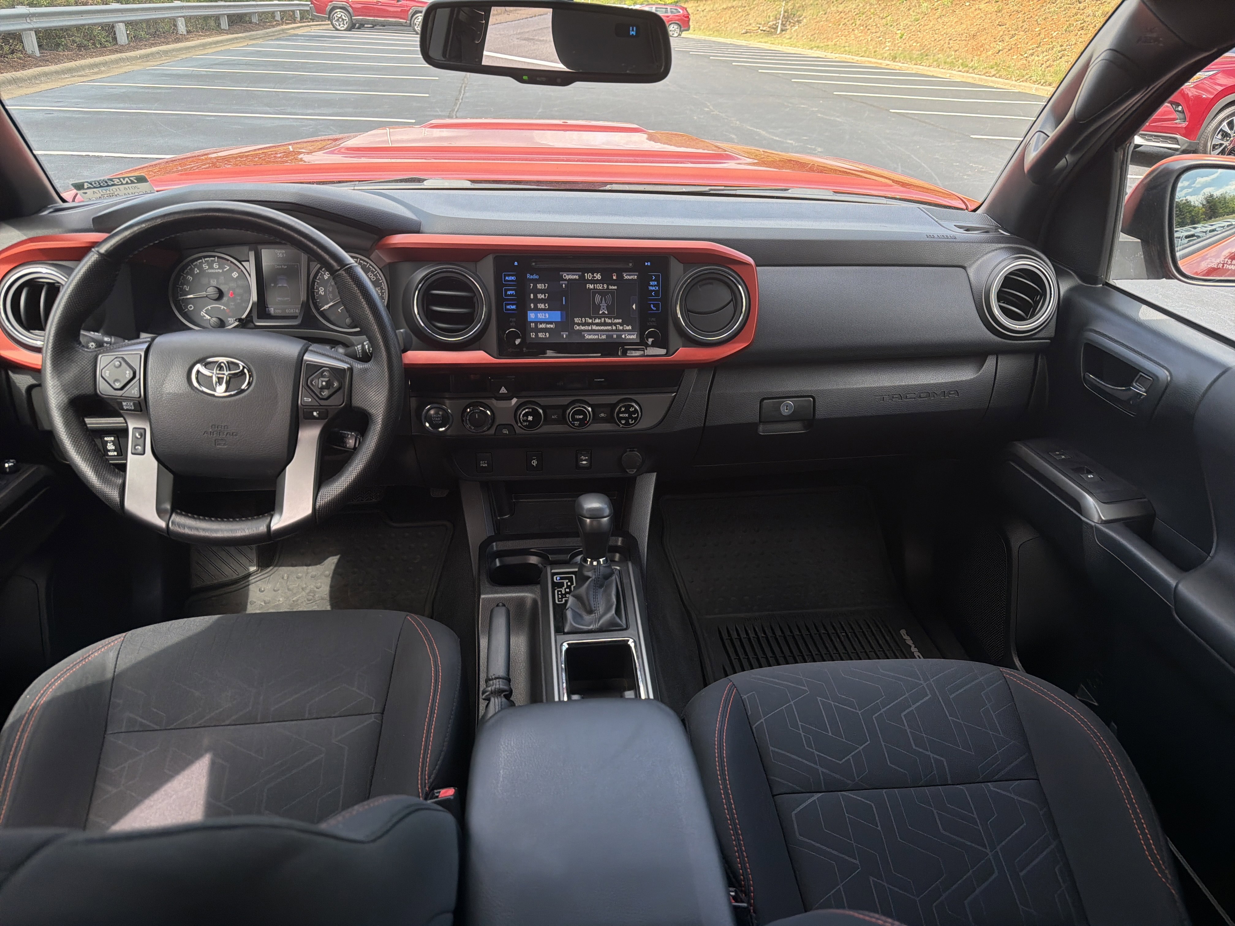 Used 2016 Toyota Tacoma TRD Sport w/ Towing Package AWD/4WD image 18