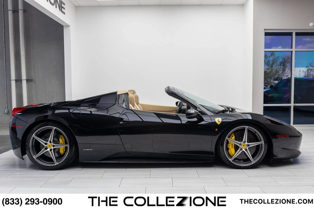 Used 2015 Ferrari 458 Spider RWD image 27