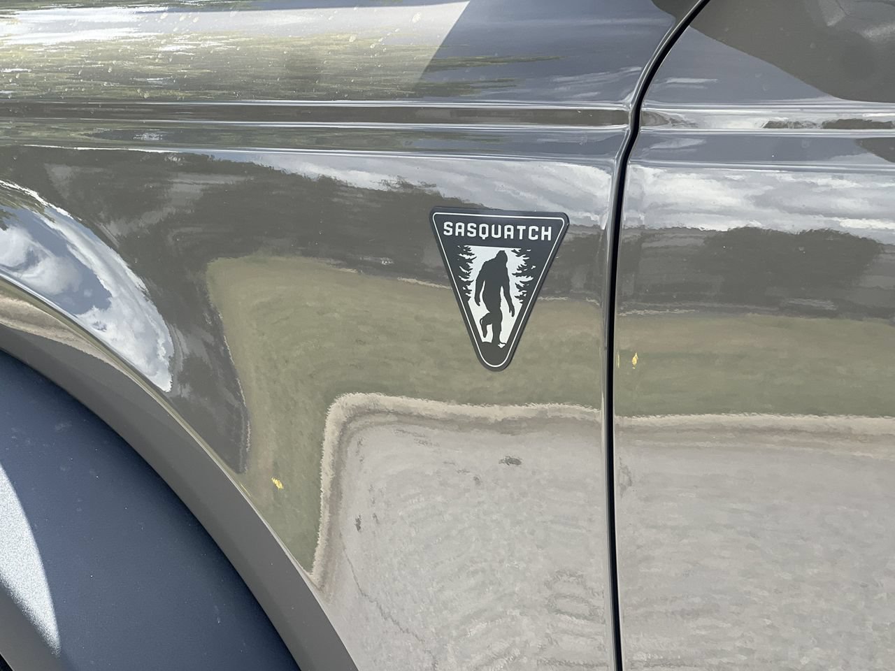 New 2026 Ford Bronco 2-Door AWD/4WD image 24