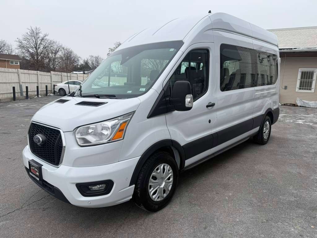 Used 2022 Ford Transit 350 XLT image 52