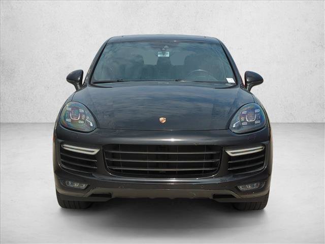 Used 2015 Porsche Cayenne Turbo w/ Premium Plus Package AWD/4WD image 2
