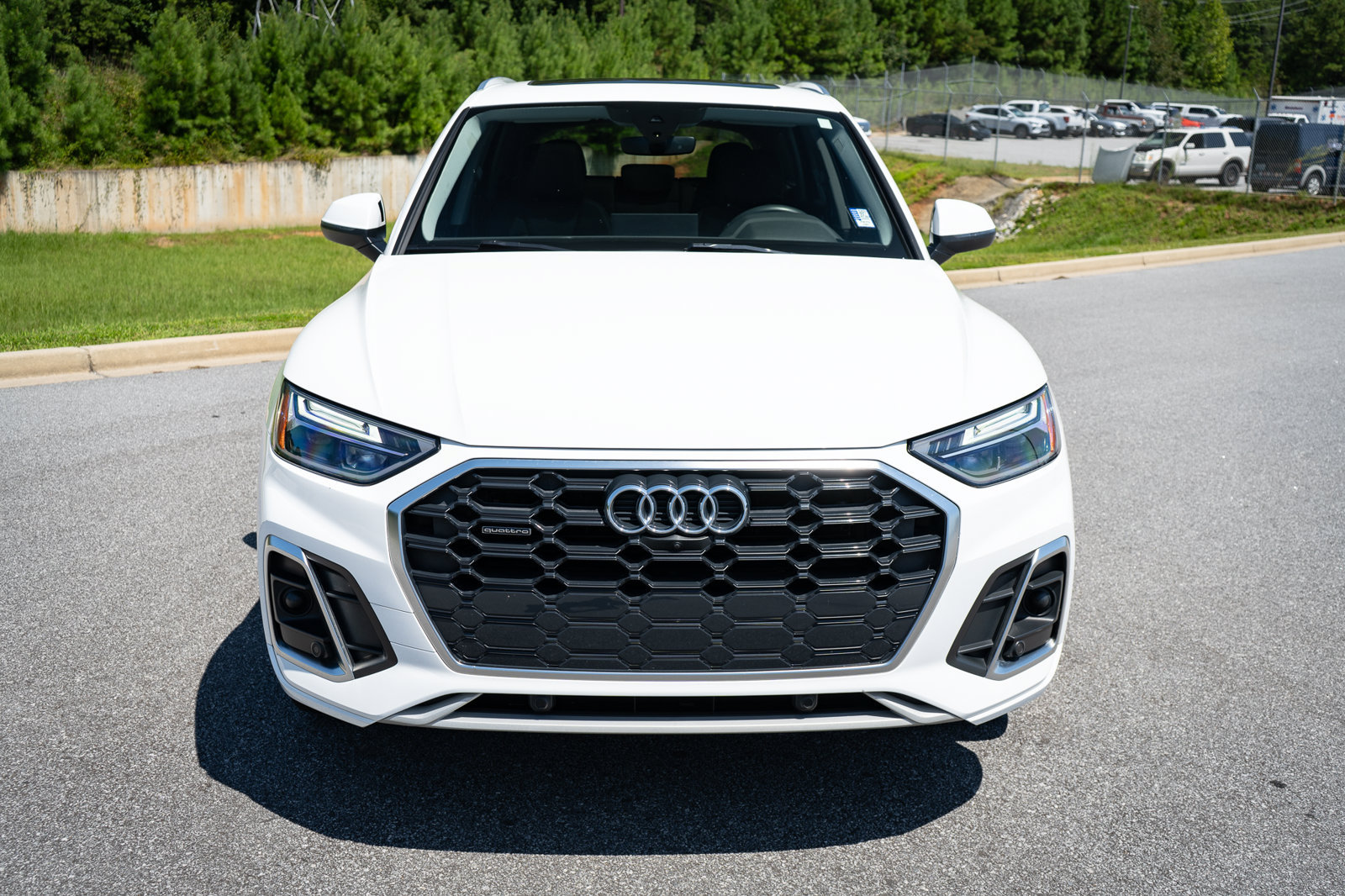 Used 2024 Audi Q5 2.0T Premium Plus AWD/4WD image 2