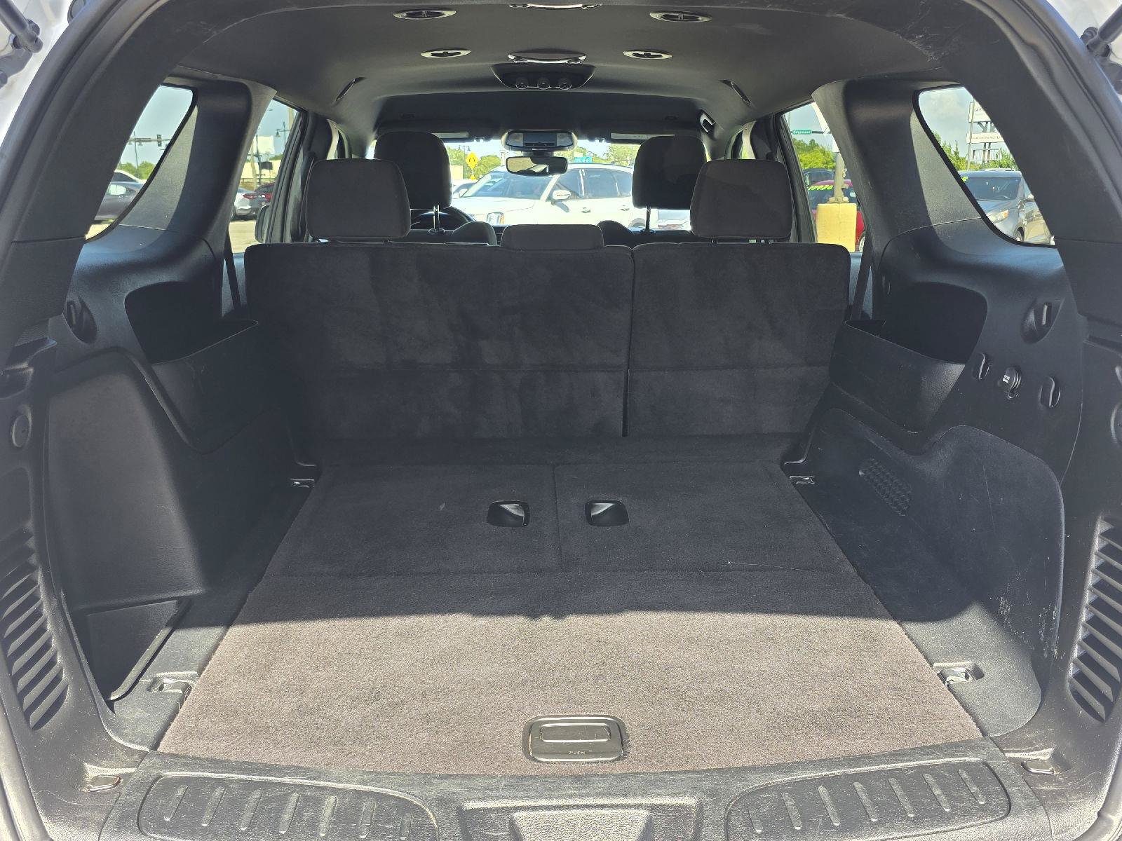 Used 2023 Dodge Durango SXT RWD image 29