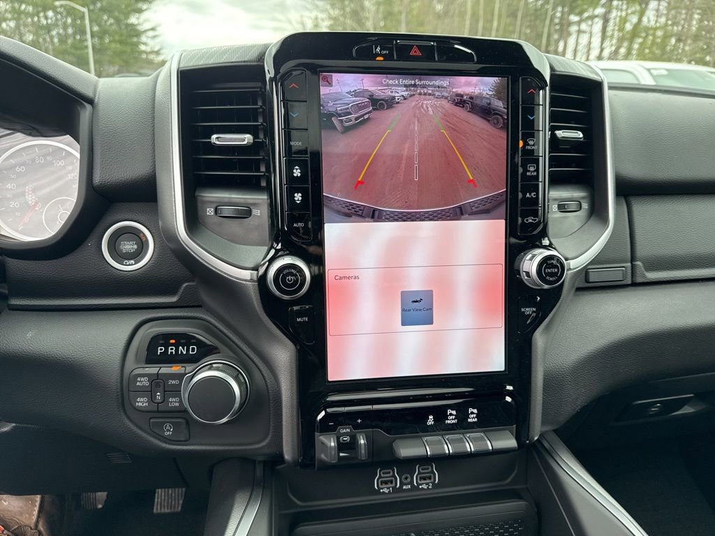 New 2026 RAM 1500 4x4 Crew Cab image 14