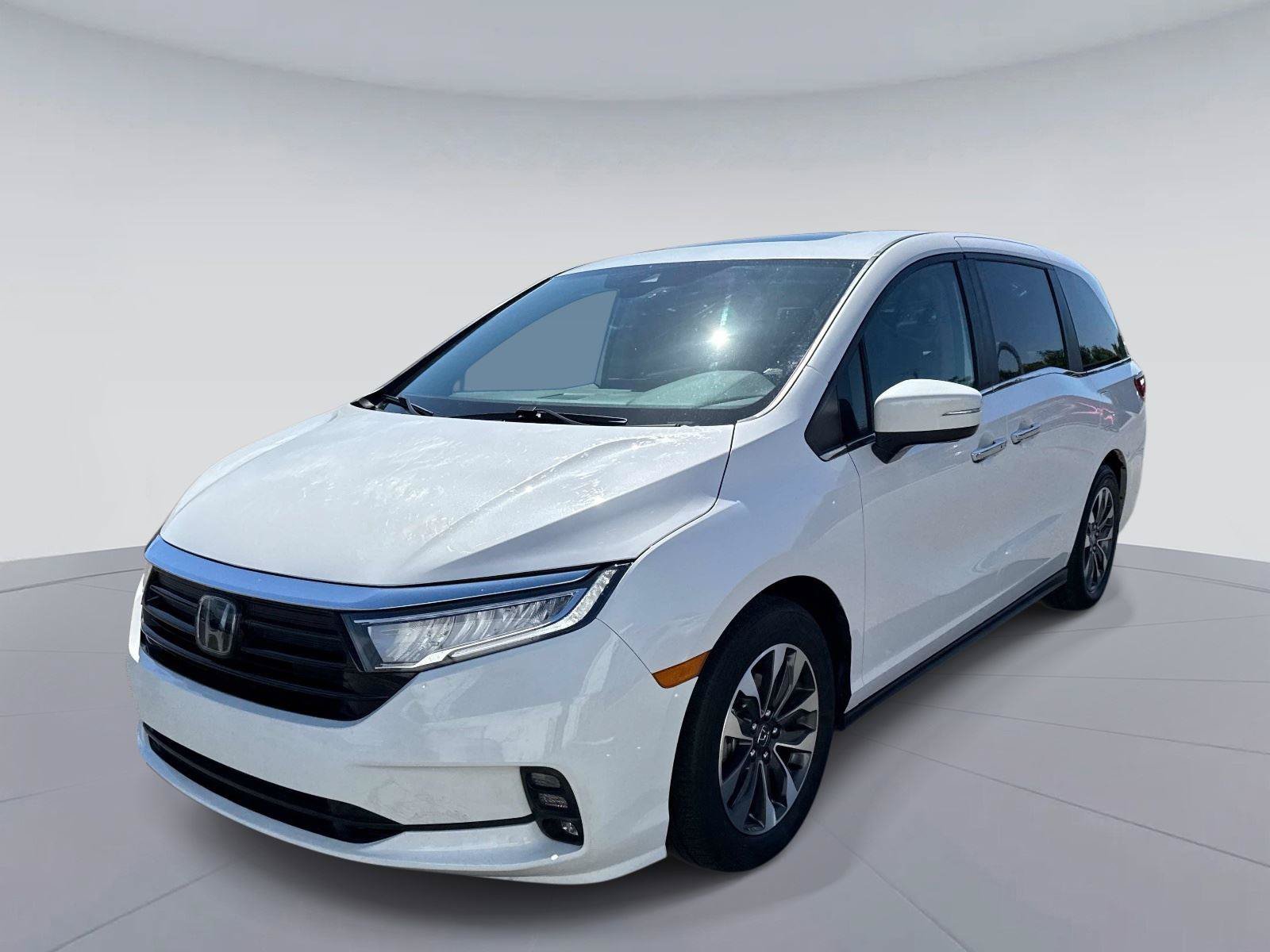 Certified 2024 Honda Odyssey EX-L image 8