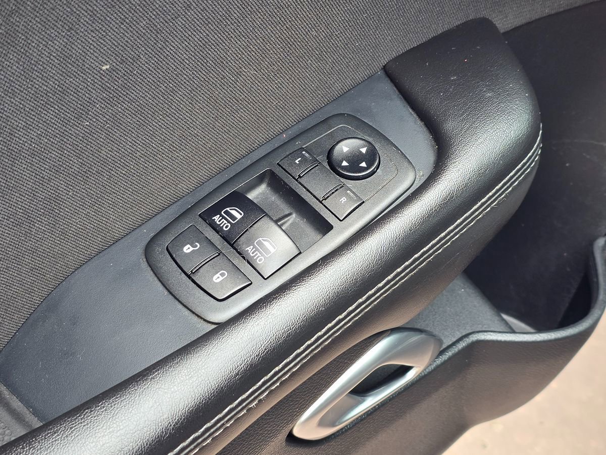 Used 2018 Dodge Challenger R/T Scat Pack RWD image 23