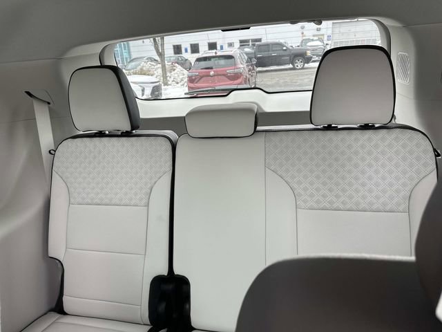 New 2026 GMC Acadia Denali w/ Super Cruise Package FWD image 13