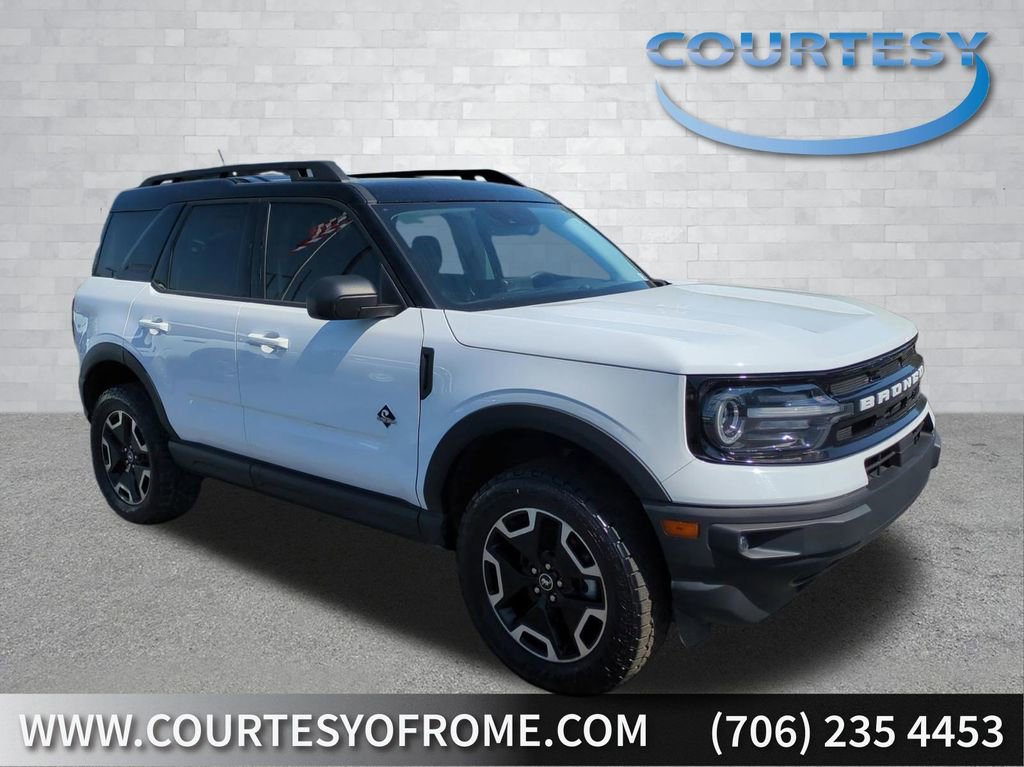 Used 2024 Ford Bronco Sport Outer Banks w/ Tech Package AWD/4WD image 1