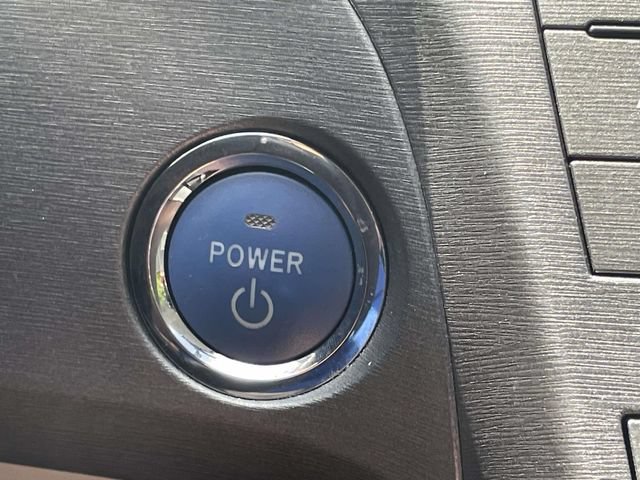 Used 2015 Toyota Prius Two FWD image 28