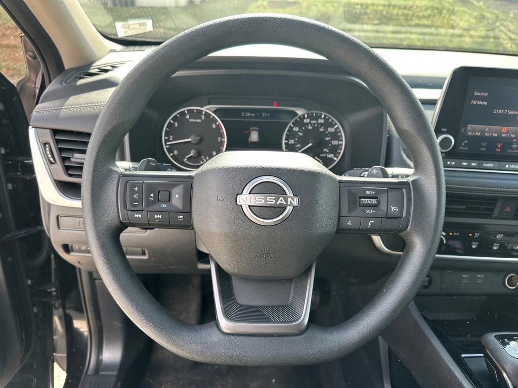 Certified 2025 Nissan Rogue S image 46