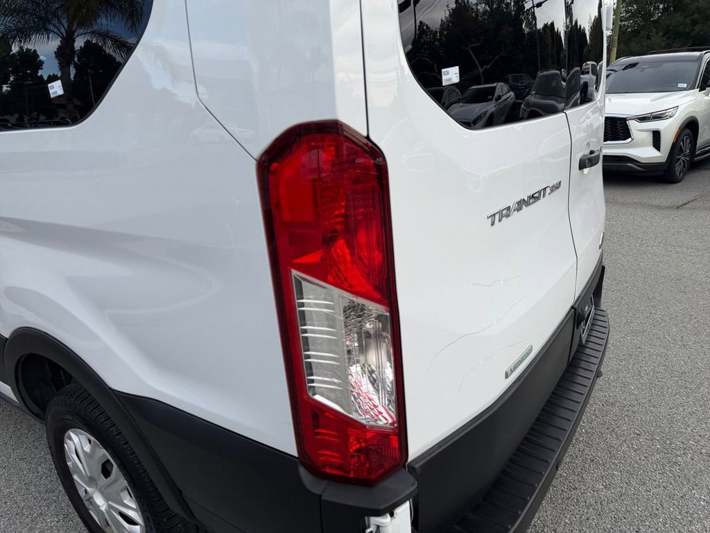 Used 2023 Ford Transit 350 XLT image 35