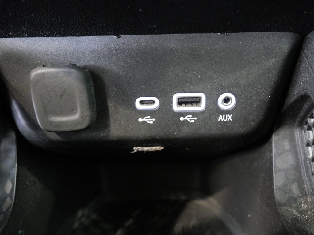Used 2023 Chevrolet TrailBlazer LT image 21