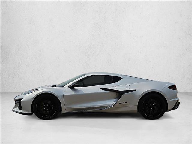 Used 2026 Chevrolet Corvette Z06 RWD image 9