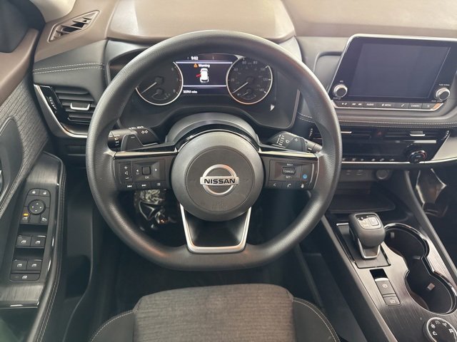 Certified 2021 Nissan Rogue SV image 23