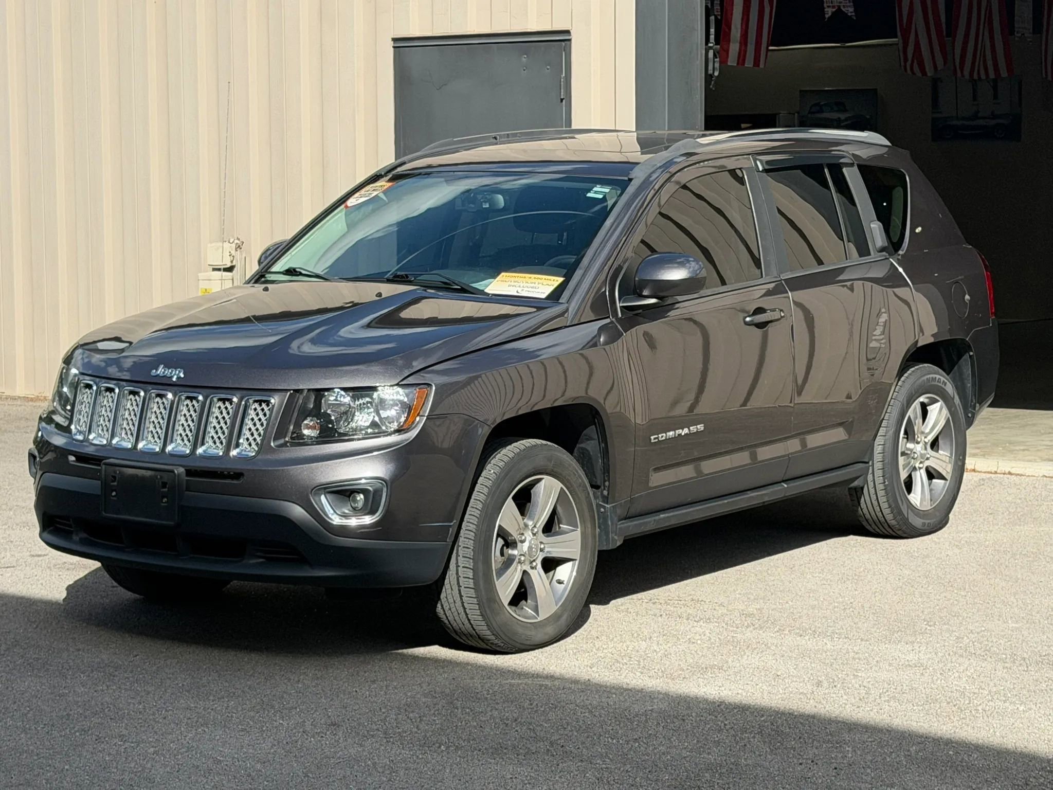 Used 2016 Jeep Compass High Altitude AWD/4WD image 3